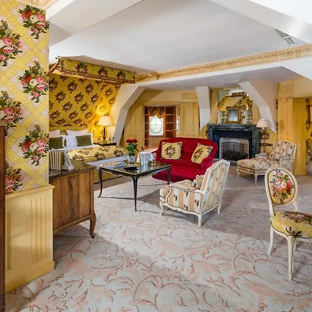 Chateau De - Relais & Chateaux Hotel 5*