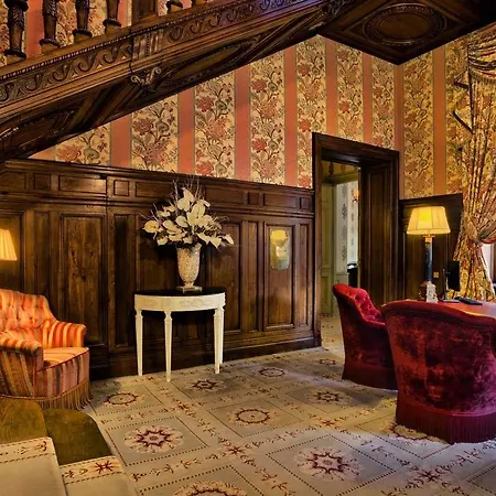 Chateau De - Relais & Chateaux Hotel 5*
