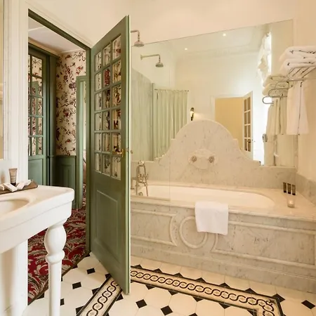 Chateau De - Relais & Chateaux