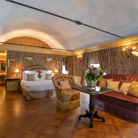 Chateau De - Relais & Chateaux 5*
